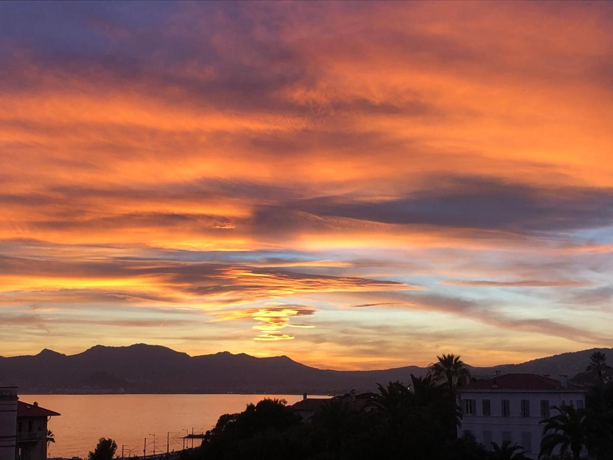 Esterel Terrasses, Roof Top, Plage, Parking Payant Cannes Bagian luar foto